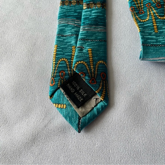Tesoro Rosso Hand-Made 100% Silk Tie Blue Yellow Pedestals Jewelry String Print - Picture 4 of 8